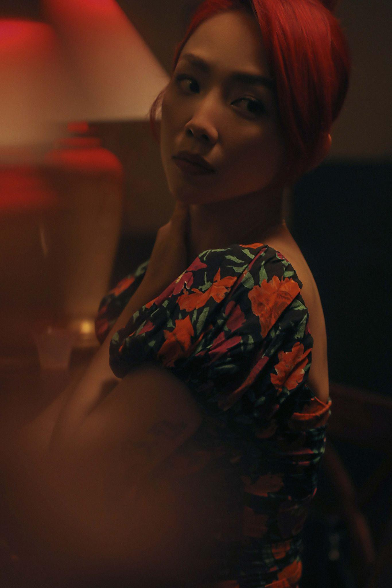 Ca từ và thông điệp là điểm sáng trong những ca khúc “cộp mác” Tóc Tiên.