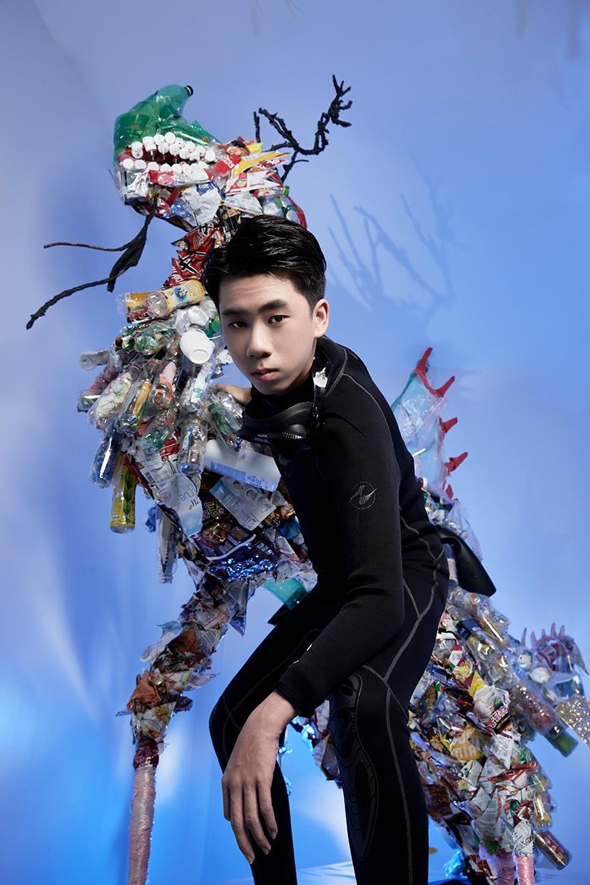 Mô hình Quái nhựa nặng 30 ký. Mô hình Quái nhựa nặng 30 ký.