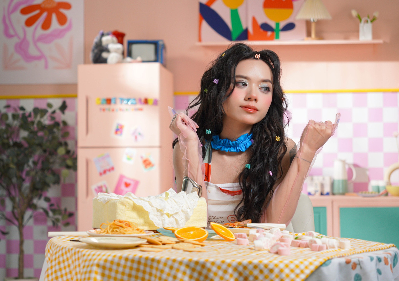 Nhan sắc ngọt ngào của nữ tân binh Gen Z - Tuyên. Nhan sắc ngọt ngào của nữ tân binh Gen Z - Tuyên.