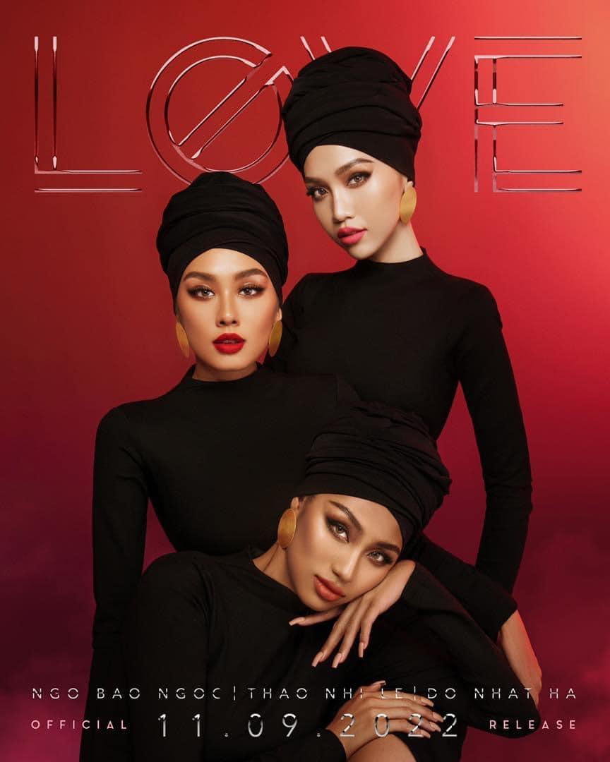 Tấm poster gây chú ý của bộ ba Quậy Quài. Tấm poster gây chú ý của bộ ba Quậy Quài.