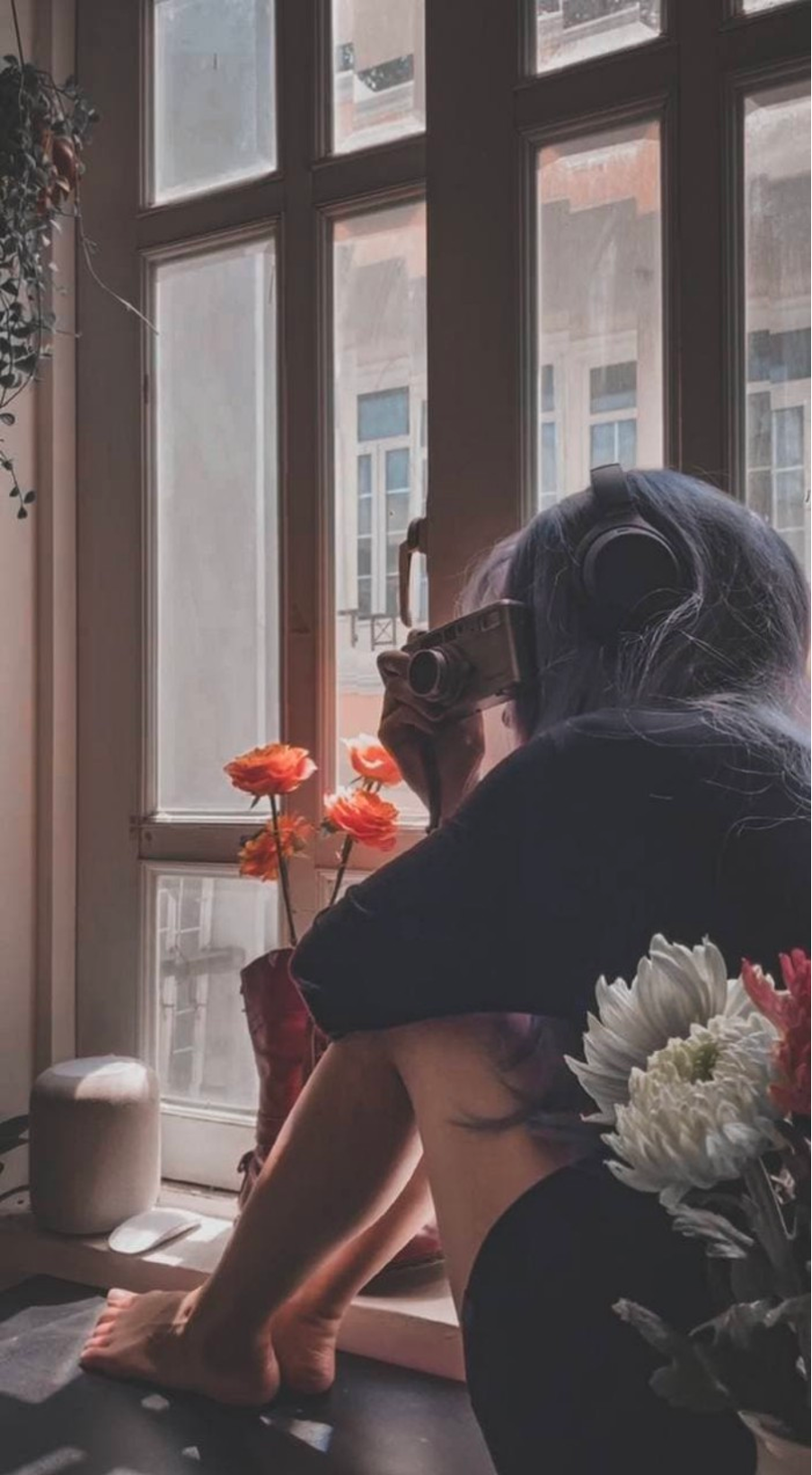 MV Thiên Đường Cô Đơn của Kiên và Loli.