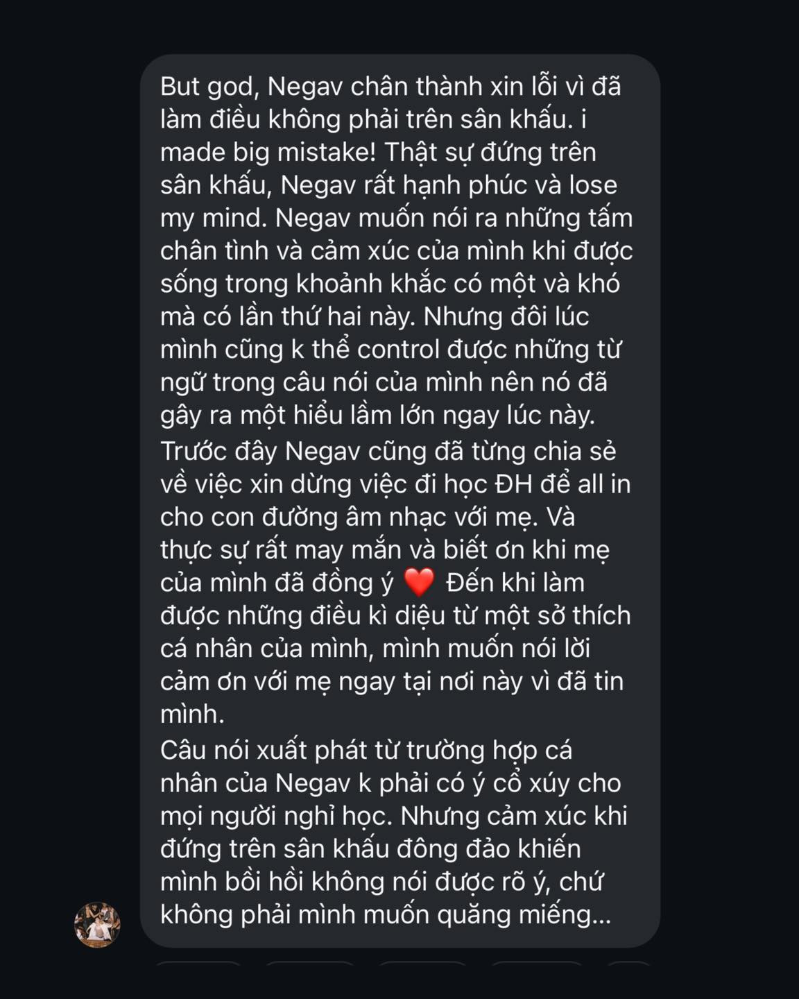 Nam rapper giải thích trong nhóm chat với fan về việc từng chia sẻ với mẹ quyết định dừng học Đại học để tập trung cho con đường âm nhạc.