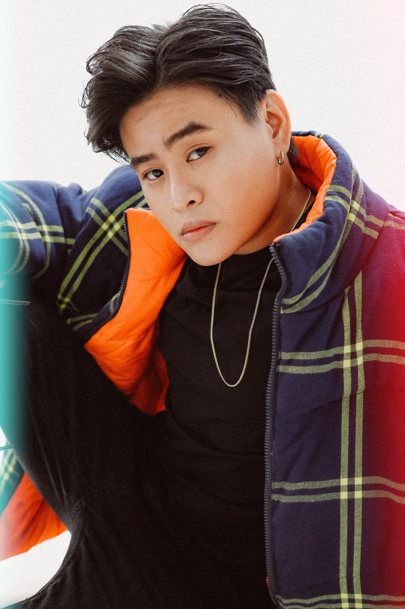 Nguyễn Khoa - tác giả đồng sáng tác 2 bản hit &quot;Tết Đong Đầy&quot; và &quot;Chuyện Tình Tôi&quot;.