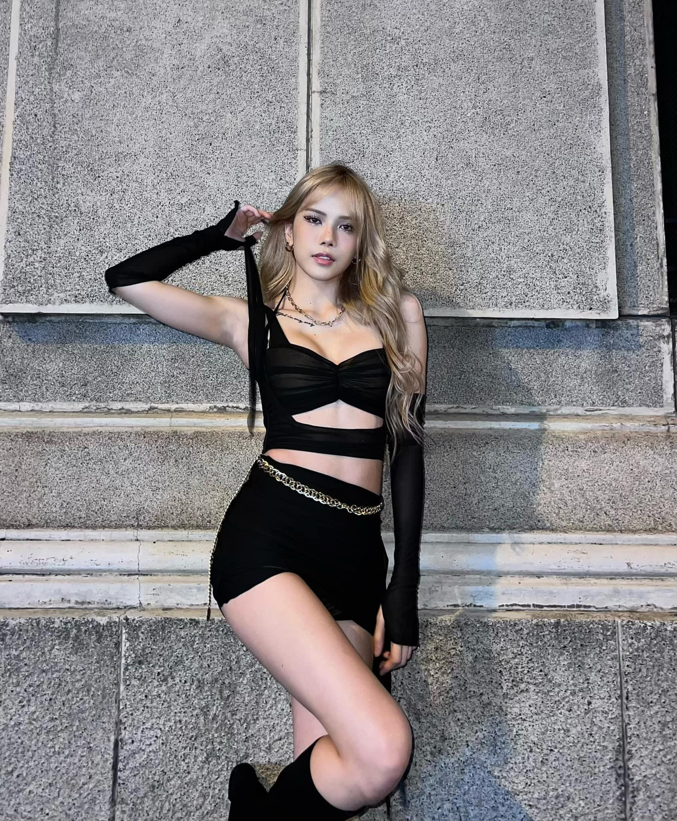 Thiều Bảo Trâm ngày càng trưởng thành, quyến rũ.