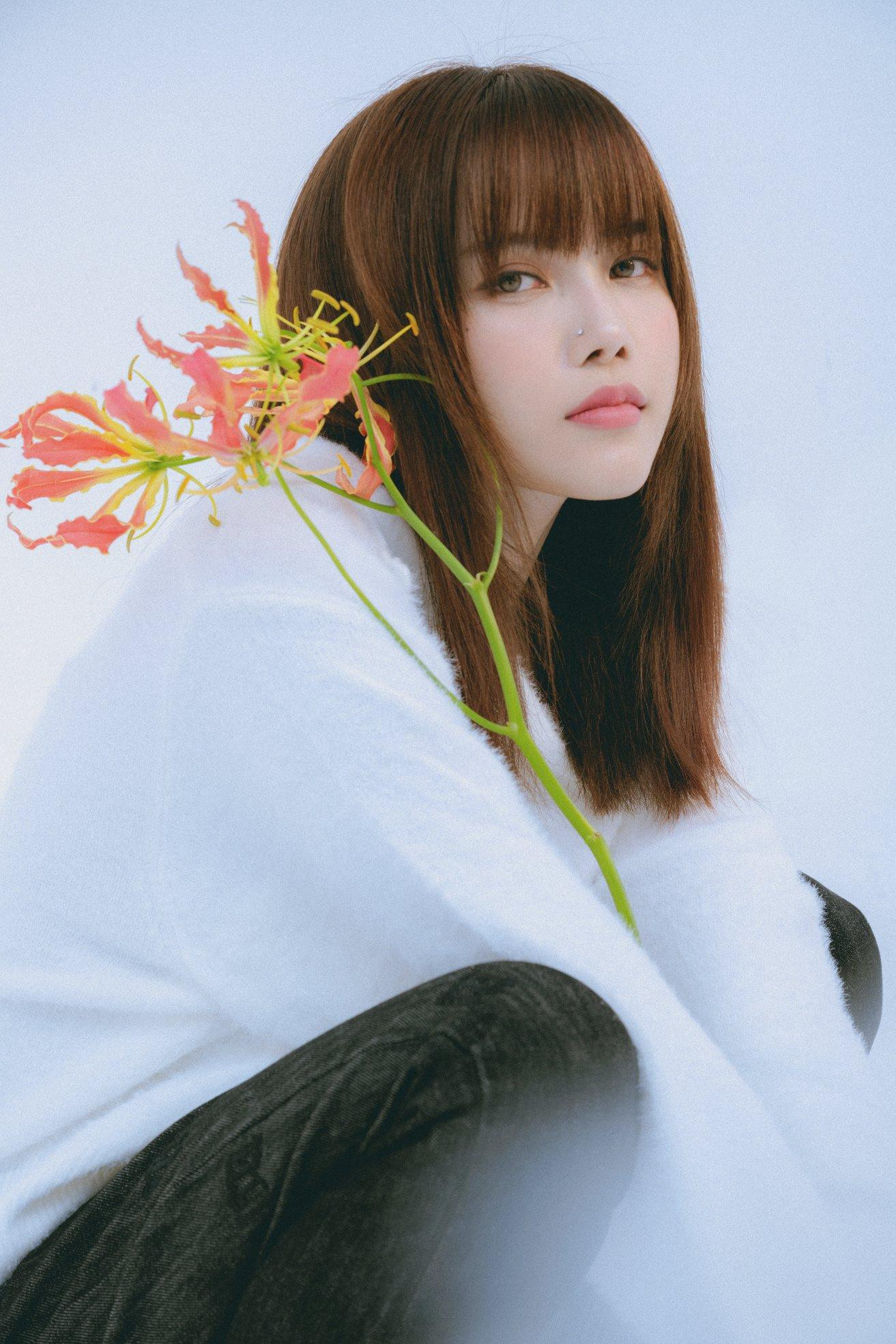 Love Rosie sẽ là sản phẩm tiếp theo của Thiều Bảo Trâm sau thành công từ Một Mình Có Buồn Không.