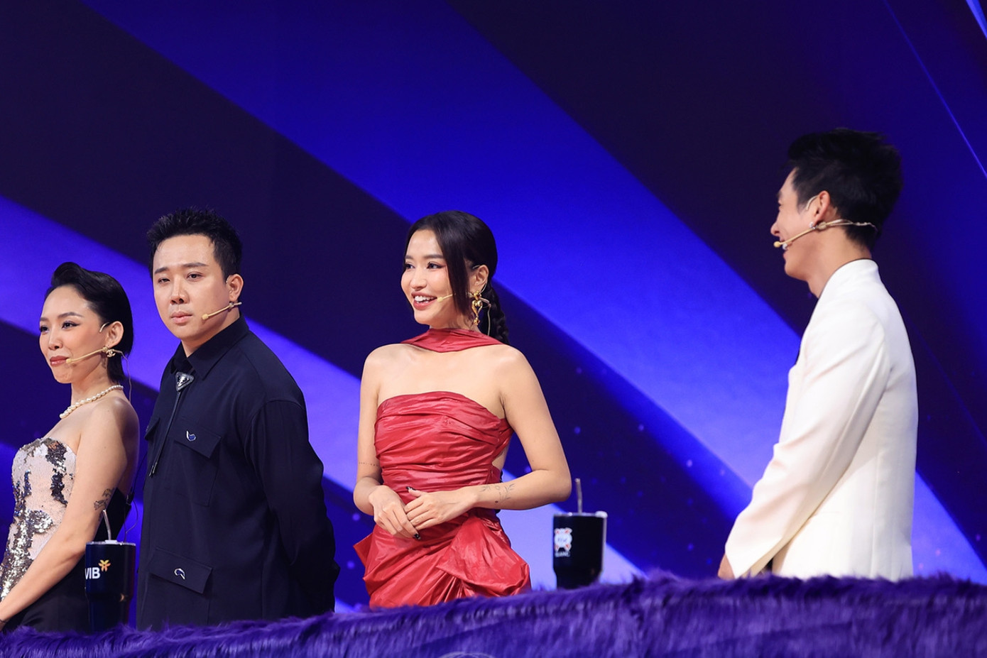 Trái với Wowy, Bích Phương nhận được nhiều lời khen từ khán giả khi thử sức ở vai trò cố vấn. Trái với Wowy, Bích Phương nhận được nhiều lời khen từ khán giả khi thử sức ở vai trò cố vấn.