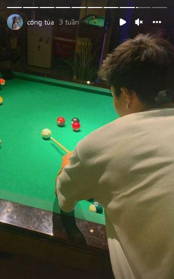 Bóng lưng người xuất hiện trong Story Mỹ Hàn được cho là khá giống HIEUTHUHAI.