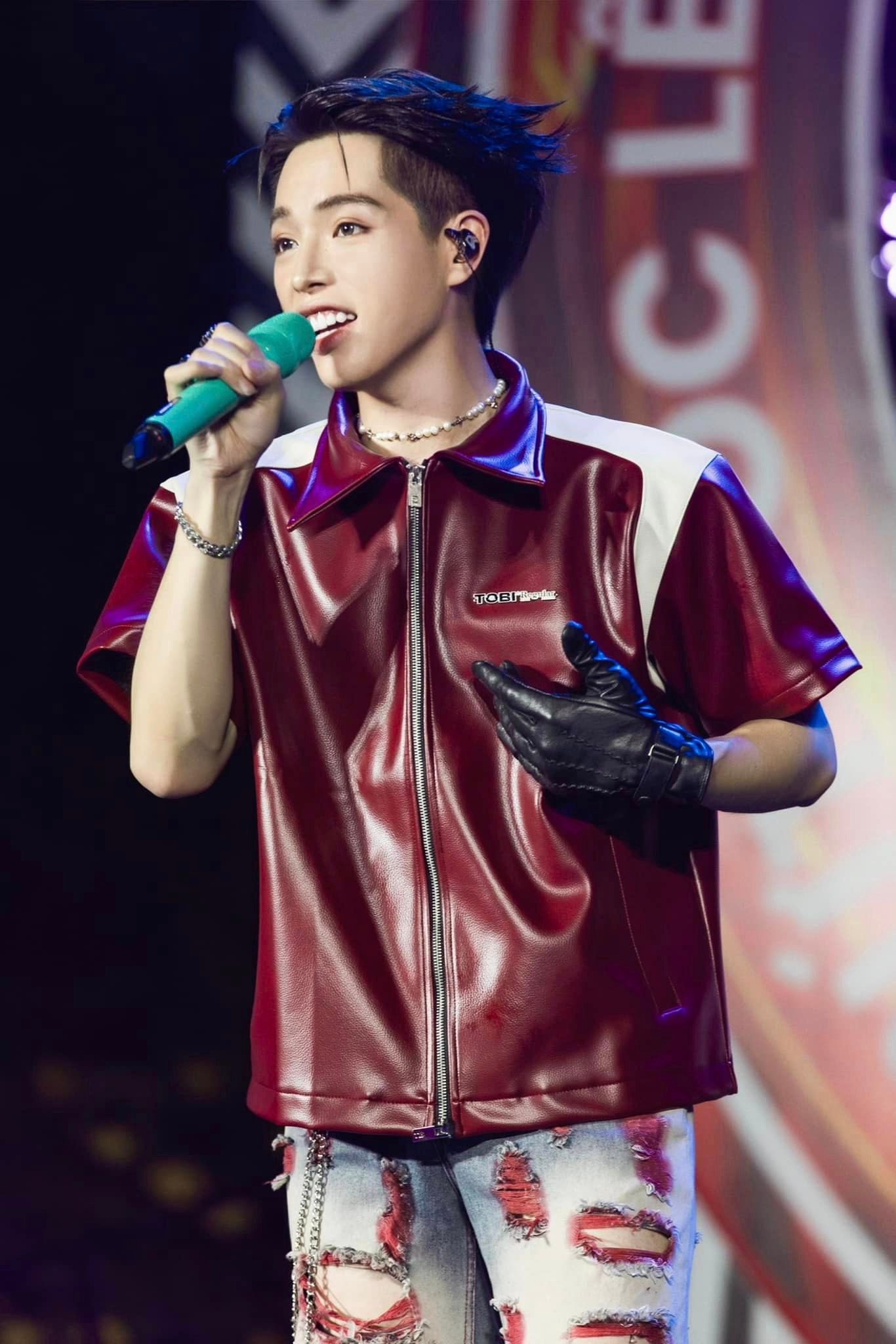 Hiện tại, Đức Phúc là một trong những giọng ca "đắt show" hàng đầu V-Pop. Hiện tại, Đức Phúc là một trong những giọng ca "đắt show" hàng đầu V-Pop.