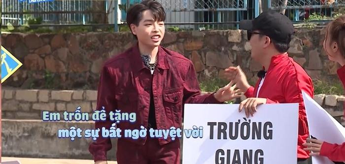 Vì đã được giới thiệu trước đó, sự xuất hiện của Đức Phúc không được "bất ngờ tuyệt vời" cho lắm. Vì đã được giới thiệu trước đó, sự xuất hiện của Đức Phúc không được "bất ngờ tuyệt vời" cho lắm.