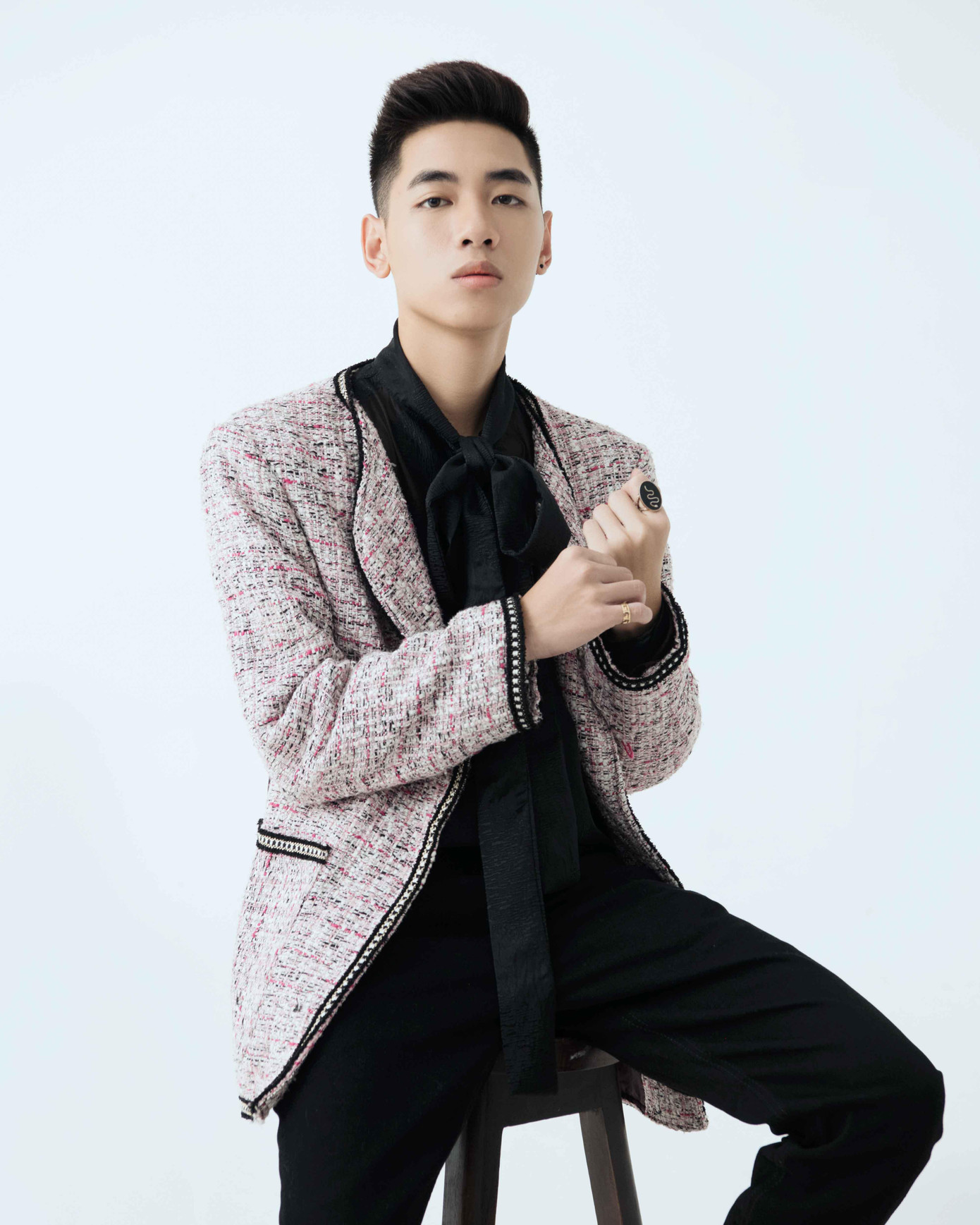 Với sự đồng hành của K-ICM, chương trình đã nhận được hơn 6.400 chữ ký. Với sự đồng hành của K-ICM, chương trình đã nhận được hơn 6.400 chữ ký.