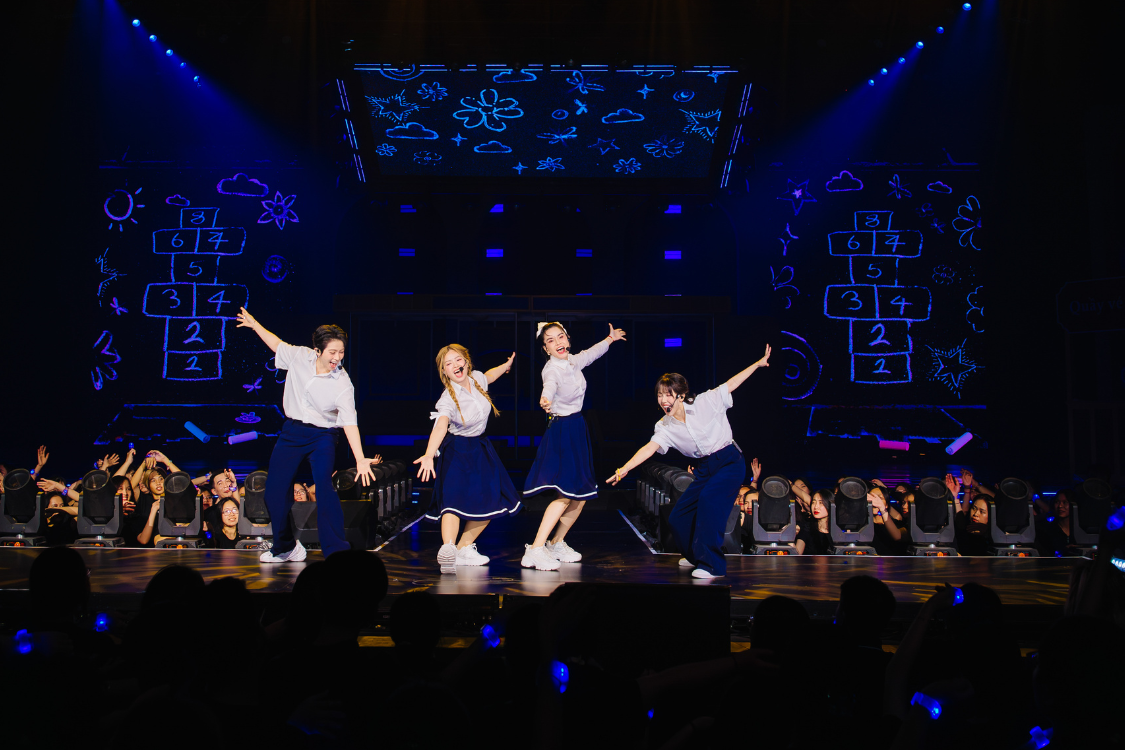 Sắc Màu Tuổi Thơ mang đến bầu trời ký ức của thế hệ 9X.