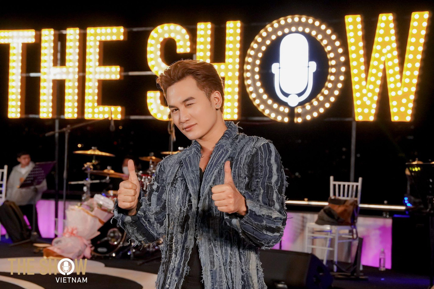 Ca sĩ Ali Hoàng Dương