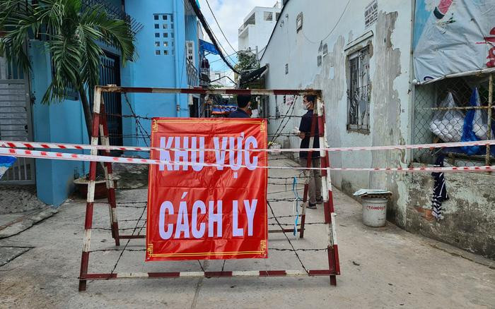 TP.HCM xuất hiện nhiều ca mắc mới trong cộng đồng. Ảnh tổng hợp từ Internet.