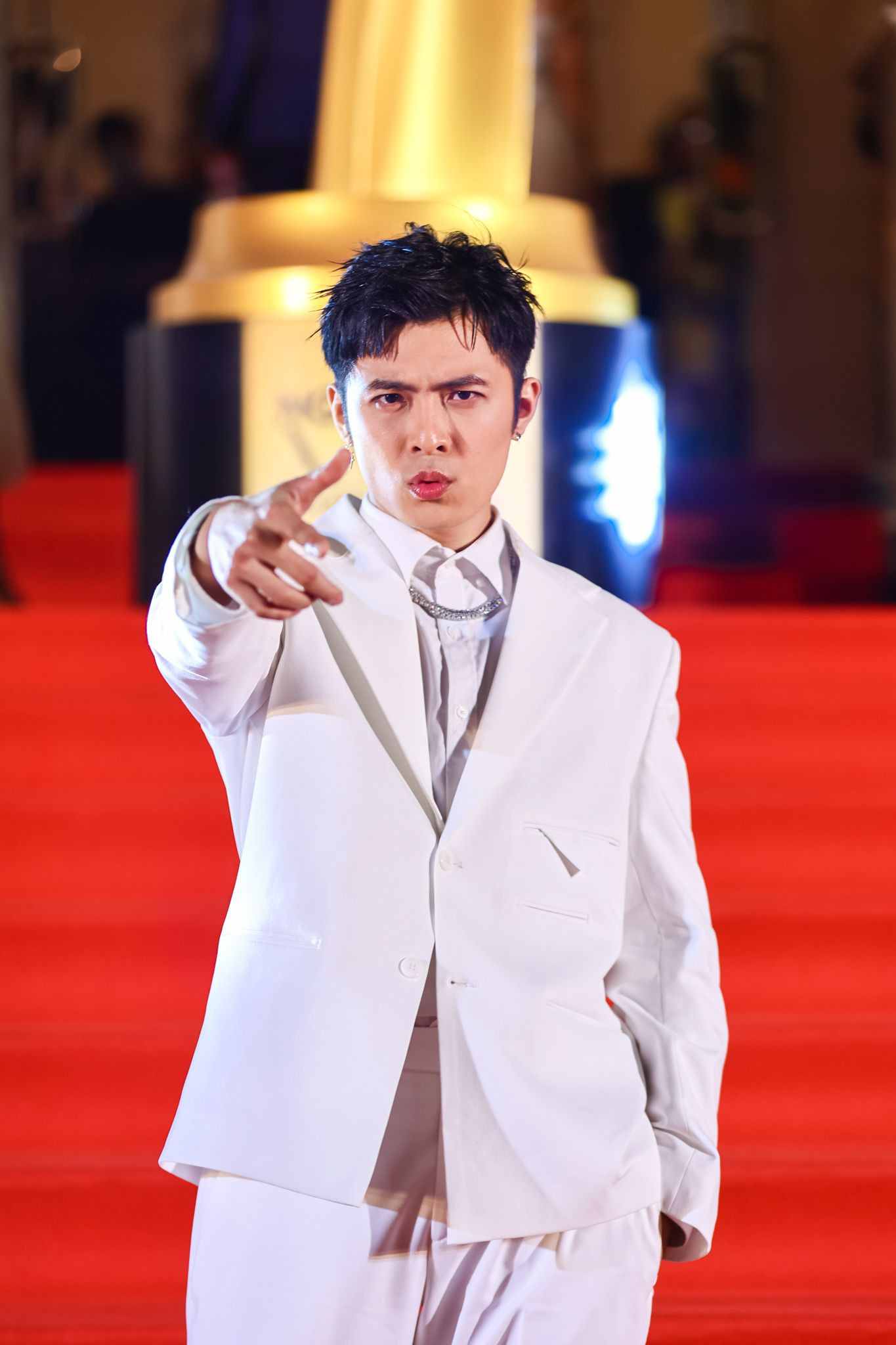 Gin Tuấn Kiệt lần đầu lọt Top 3 đề cử "Nam diễn viên được yêu thích nhất" (Truyền hình) với vai diễn Hoàng Tú - phim "Sui Gia Hay Xui Gia". Gin Tuấn Kiệt lần đầu lọt Top 3 đề cử "Nam diễn viên được yêu thích nhất" (Truyền hình) với vai diễn Hoàng Tú - phim "Sui Gia Hay Xui Gia".