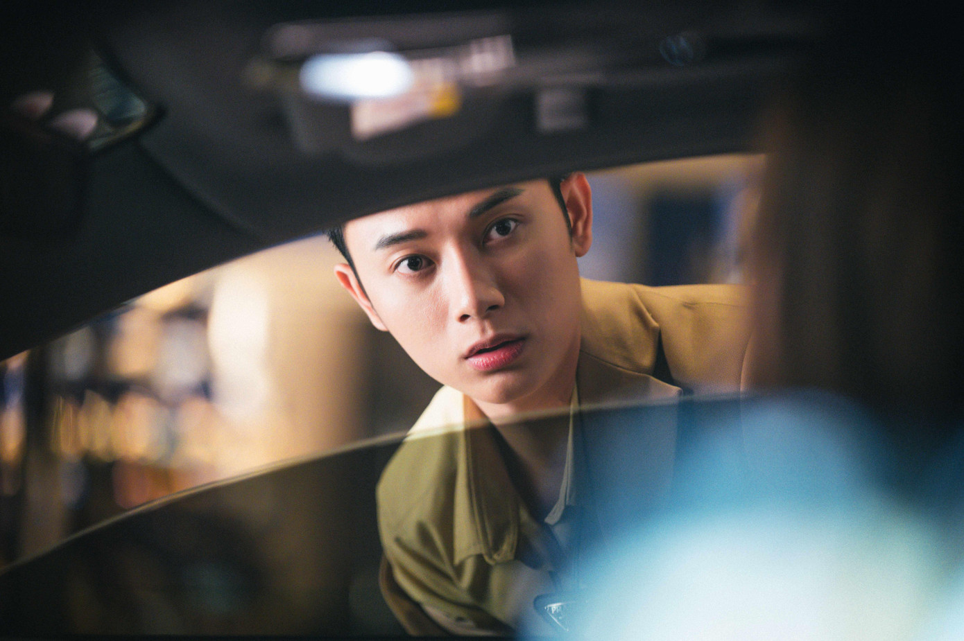 Có vẻ như danh tính "người chồng" bí ẩn của Miu Lê đã được xác định... Có vẻ như danh tính "người chồng" bí ẩn của Miu Lê đã được xác định...