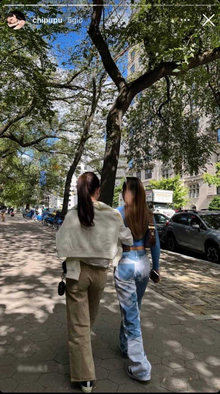 Cô nàng dường như đang tận hưởng cuộc sống mới. Cô nàng dường như đang tận hưởng cuộc sống mới.