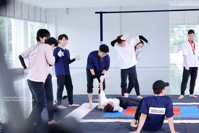 Running Man Việt Nam mùa 2 vẫn còn một chặng đường dài phía trước để nhìn nhận và thay đổi.