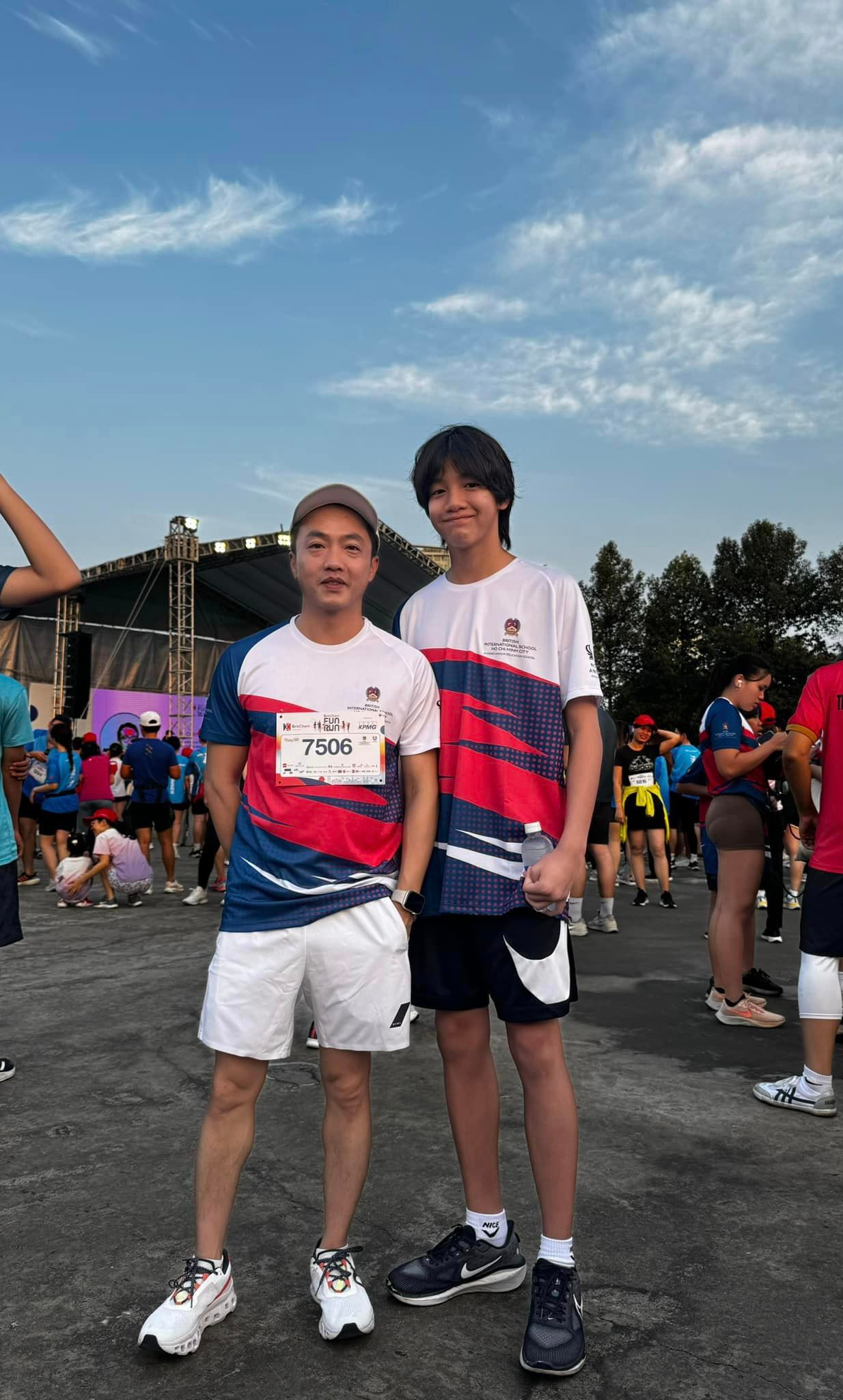 Bên cạnh thành tích học tập tốt, Subeo còn chăm chỉ luyện tập nhiều môn thể thao. Bên cạnh thành tích học tập tốt, Subeo còn chăm chỉ luyện tập nhiều môn thể thao.