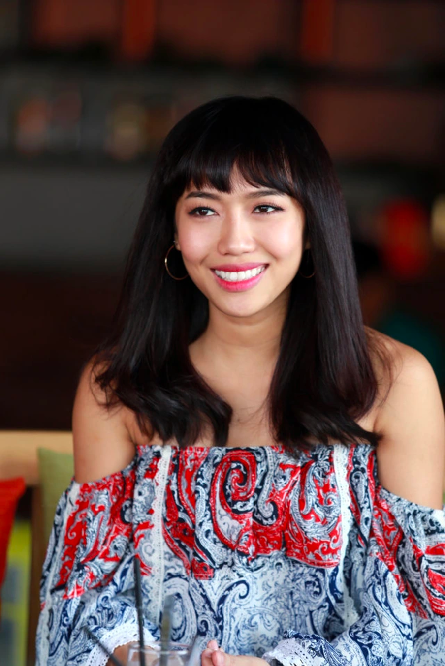 Hình ảnh "ngây ngô" những ngày đầu của Diệu Nhi khiến nhiều người bất ngờ khi so sánh với những khoảnh khắc gần đây của cô nàng.