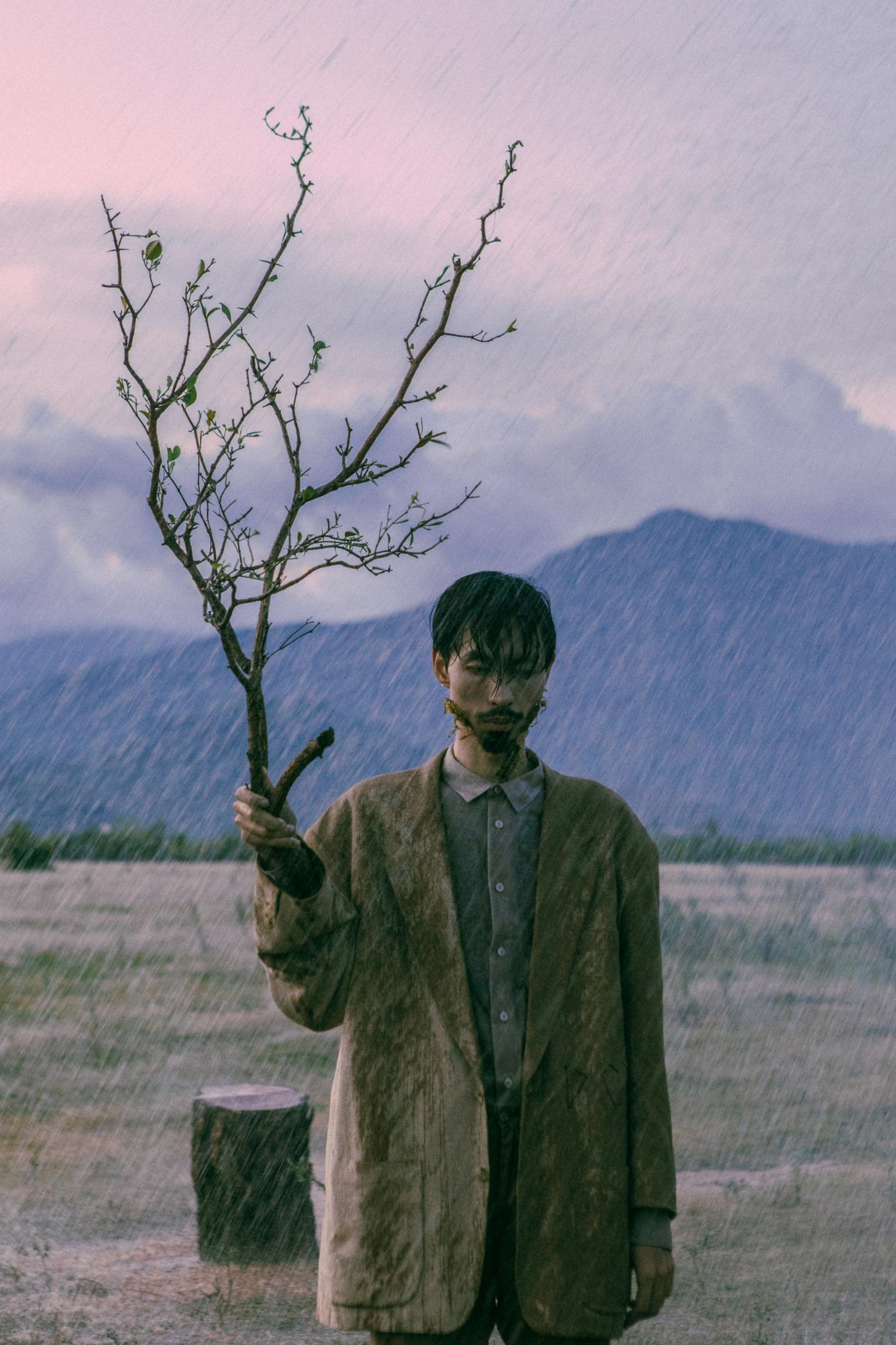 Ta nên đối mặt với cuộc sống, hay chơi trốn tìm với nó? Ta nên đối mặt với cuộc sống, hay chơi trốn tìm với nó?