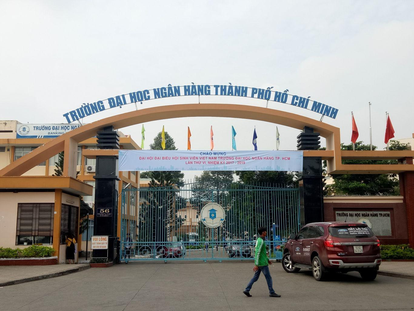 Từ 5/4 đến hết 15/5 là thời gian nhà trường bắt đầu nhận hồ sơ xét tuyển.