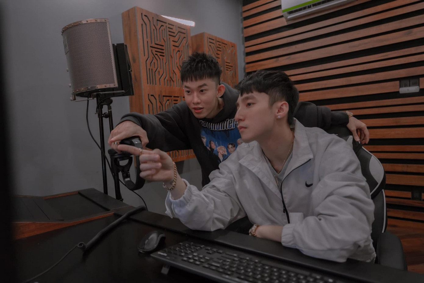 Kay Trần cũng gửi lời cảm ơn đến sếp cũ của mình.