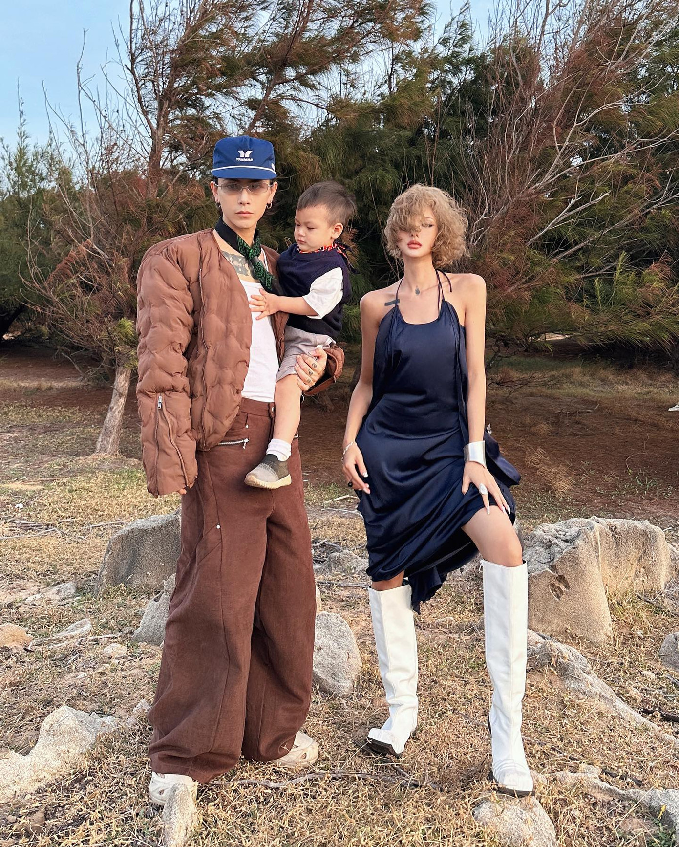 Gia đình Decao - Lâm Minh từng không ít lần khiến netizen tranh cãi. Gia đình Decao - Lâm Minh từng không ít lần khiến netizen tranh cãi.