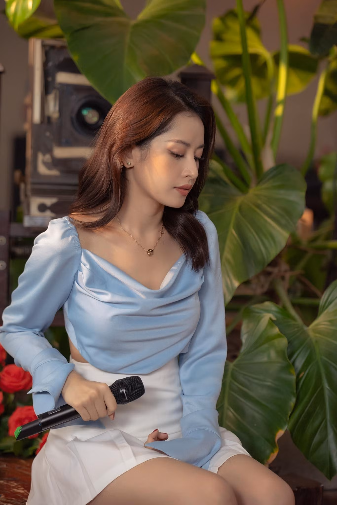 Chi Pu từng comeback "sương sương" cùng Miu Lê trong "Vì Mẹ Anh Bắt Chia Tay".