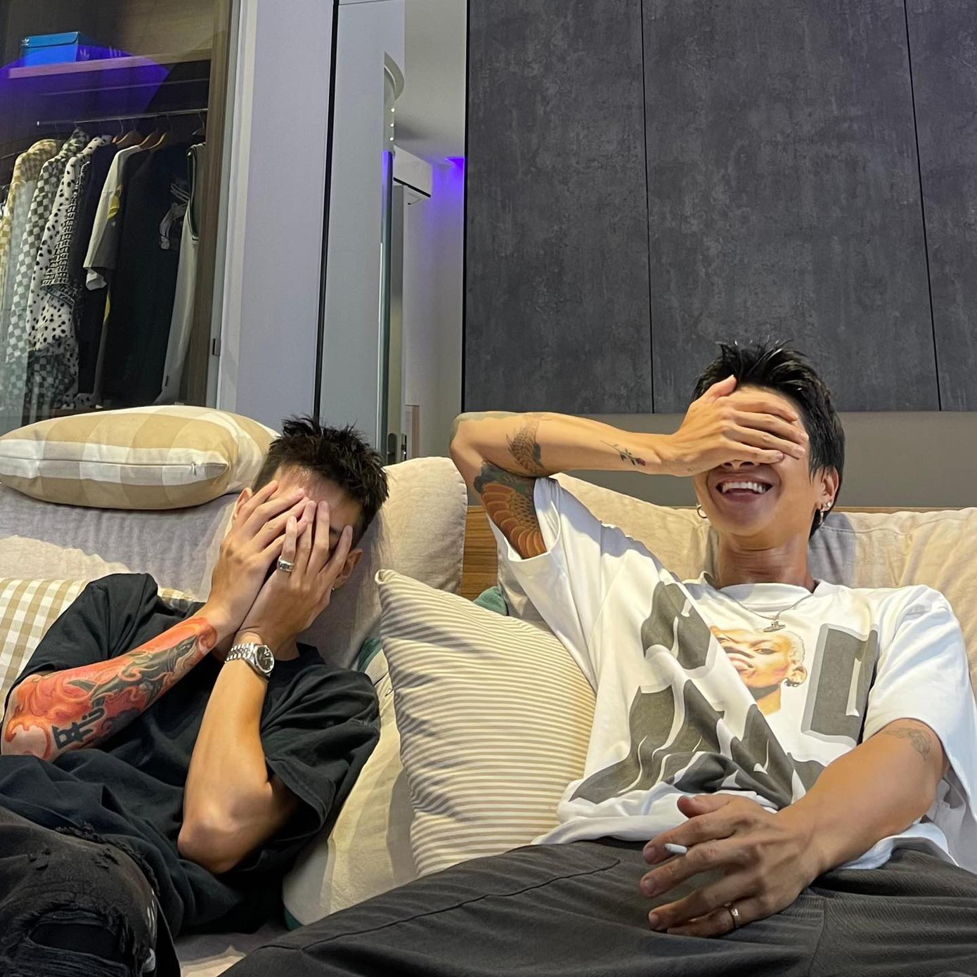 Bức ảnh MCK và 16 Typh - những người chơi hệ "suy" - gây bão mạng. Bức ảnh MCK và 16 Typh - những người chơi hệ "suy" - gây bão mạng.