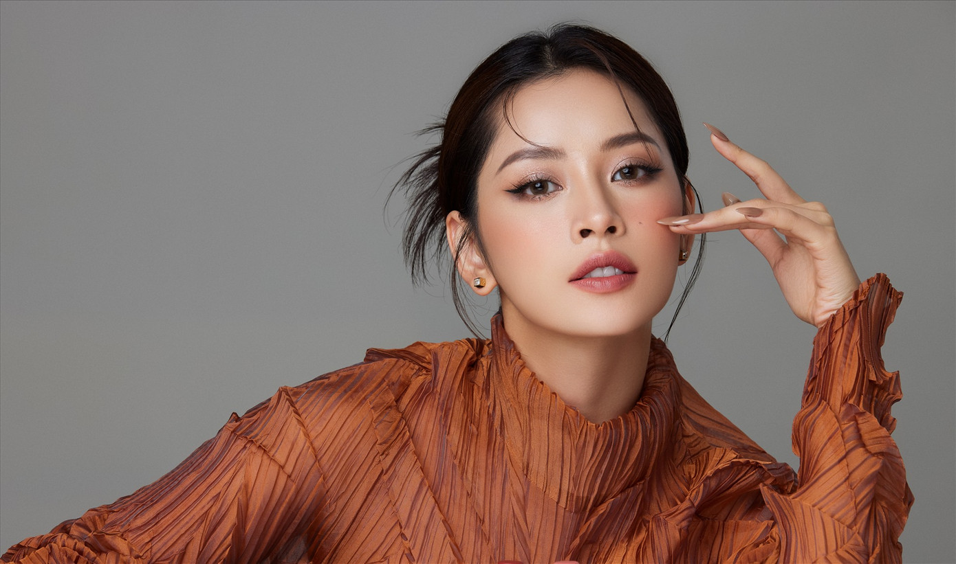 Chiều cao thật của Chi Pu khiến nhiều người không khỏi bất ngờ.