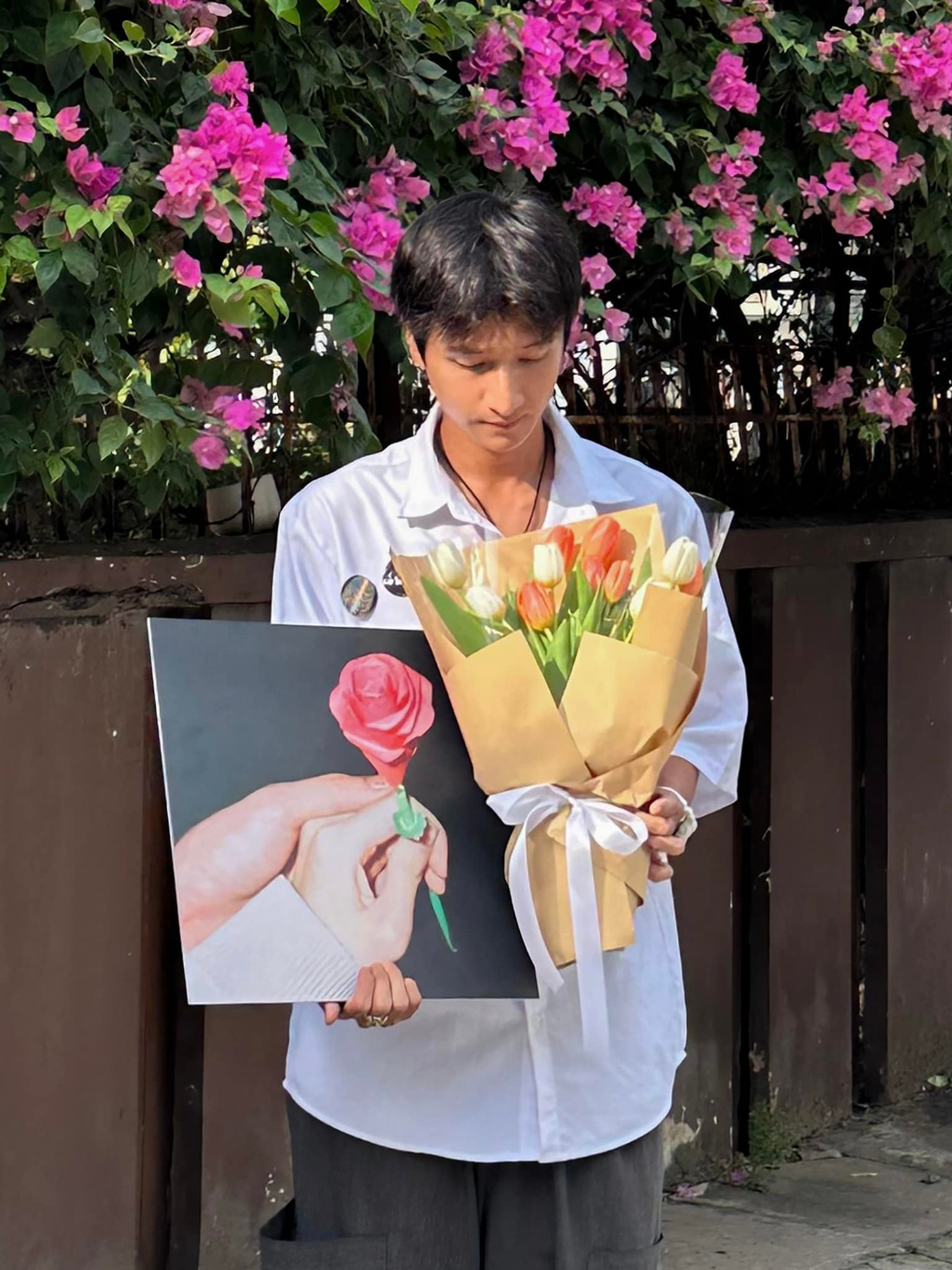 16 Typh chính thức gia nhập hội "suy" người cũ của làng rap Việt. 16 Typh chính thức gia nhập hội "suy" người cũ của làng rap Việt.