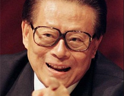 Cựu Chủ tịch Trung Quốc Giang Trạch Dân. Ảnh: BBC.. Cựu Chủ tịch Trung Quốc Giang Trạch Dân. Ảnh: BBC.