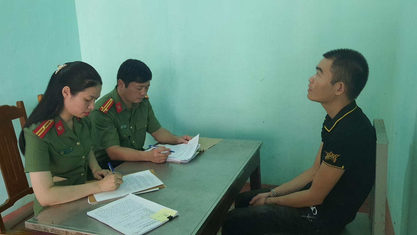 Quách Văn Tuấn tại cơ quan công an Quách Văn Tuấn tại cơ quan công an