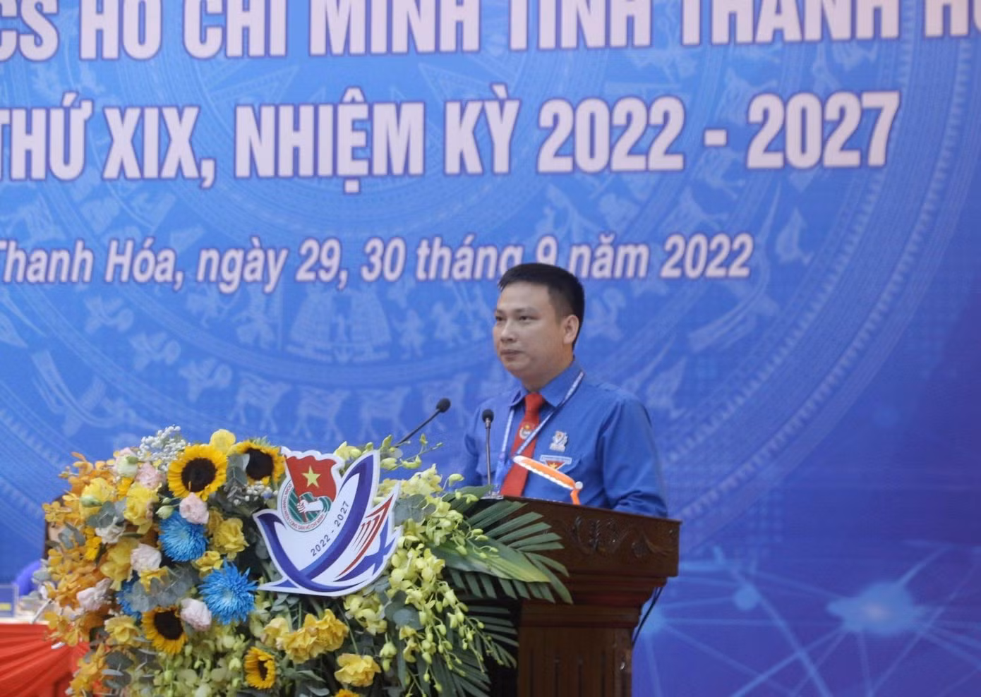 Anh Lê Đức Đạt trình bày tham luận tại Đại hội.