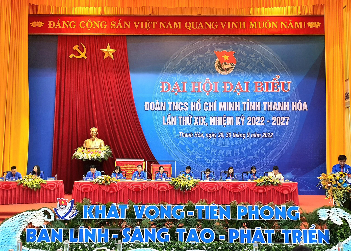 Đoàn Chủ tịch, Thư ký tại Đại hội Đoàn Chủ tịch, Thư ký tại Đại hội