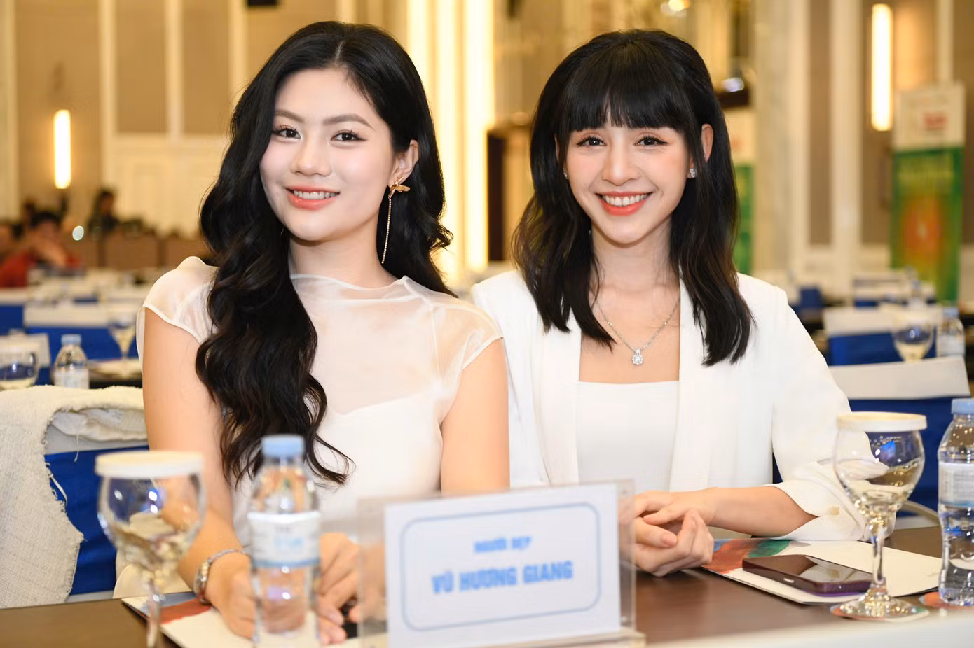 Vũ Hương Giang, Lê Thanh Tú hội ngộ ở sự kiện. Trước đây, mỗi lần giải chạy diễn ra là nơi hội tụ của các hoa, á hậu, người đẹp, tạo sức lan toả cho giải chạy.