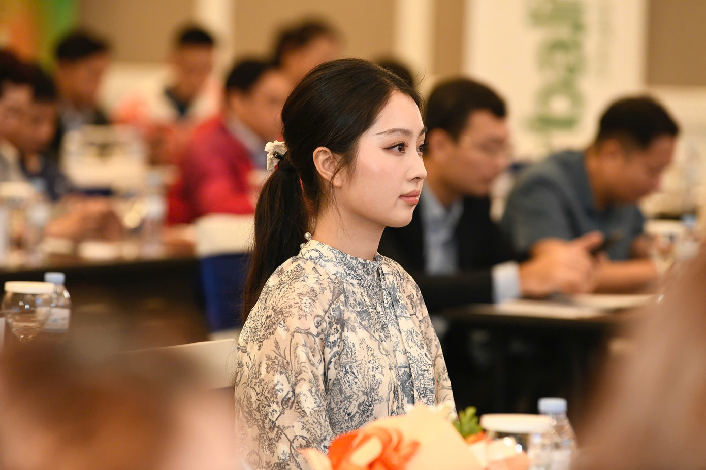 Các người đẹp Nguyễn Ngọc Nữ, Phạm Giáng My, Lê Thanh Tú, Vũ Hương Giang tham dự họp báo Giải Vô địch Quốc gia Marathon và cự ly dài báo Tiền Phong lần thứ 66 - năm 2025 sáng 12/3. Ảnh: Trọng Tài.