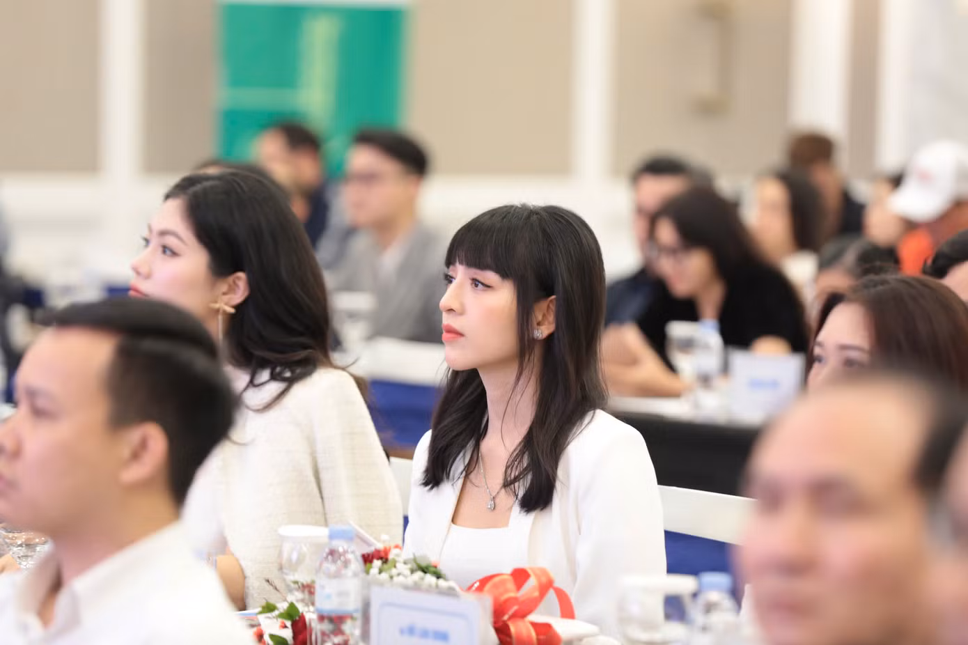 Nhà báo Phùng Công Sưởng - Tổng Biên tập báo Tiền Phong, đồng Trưởng Ban tổ chức Giải Vô địch Quốc gia Marathon và cự ly dài báo Tiền Phong lần thứ 66 - năm 2025 khẳng định sự phối hợp giữa cuộc thi nhan sắc và giải đấu thể thao có tính xã hội cao, sẽ mang lại nhiều ý nghĩa và sức lan toả.