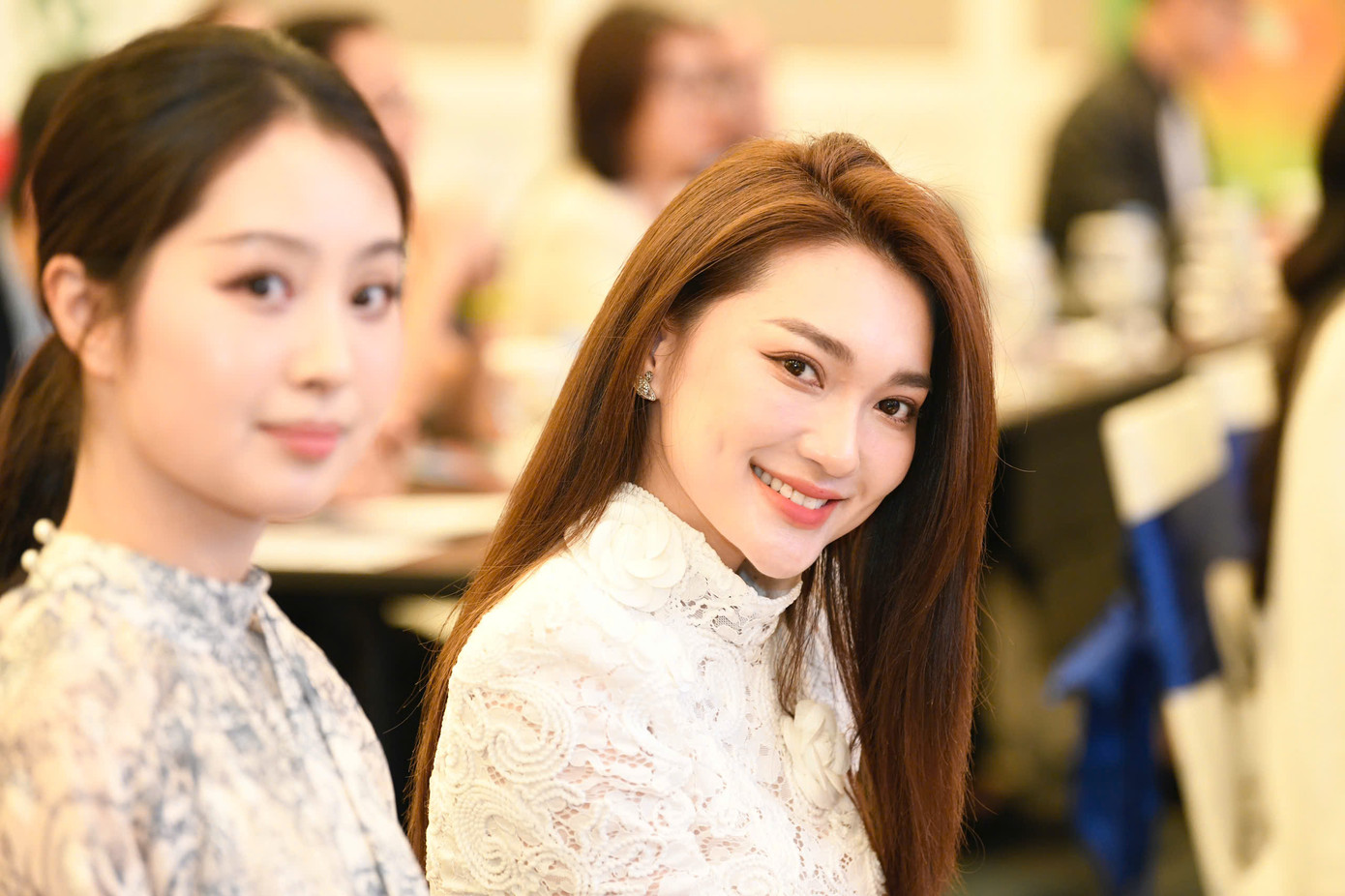 Các người đẹp Nguyễn Ngọc Nữ, Phạm Giáng My, Lê Thanh Tú, Vũ Hương Giang tham dự họp báo Giải Vô địch Quốc gia Marathon và cự ly dài báo Tiền Phong lần thứ 66 - năm 2025 sáng 12/3. Ảnh: Trọng Tài.