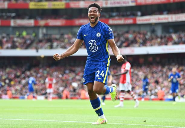 Arsenal vs Chelsea 0-2: Màn ra mắt ấn tượng của Lukaku ảnh 11