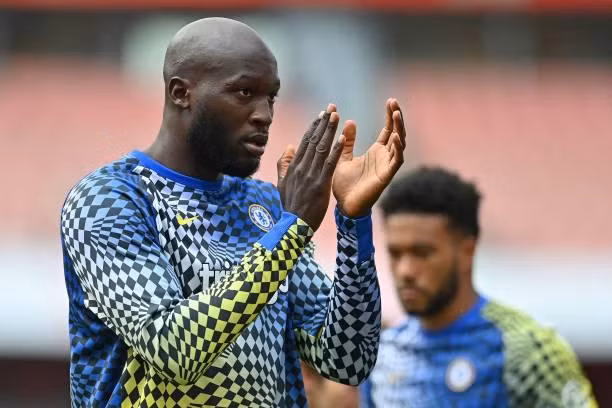 Arsenal vs Chelsea 0-2: Màn ra mắt ấn tượng của Lukaku ảnh 2 Arsenal vs Chelsea 0-2: Màn ra mắt ấn tượng của Lukaku ảnh 2