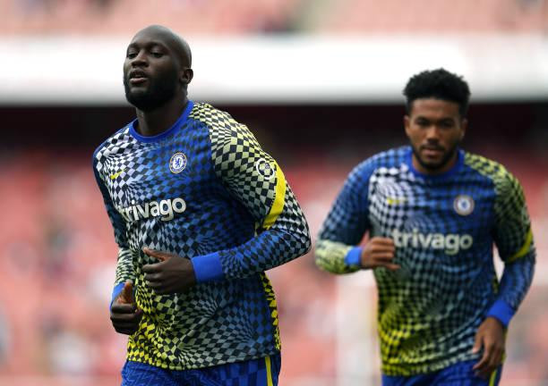 Arsenal vs Chelsea 0-2: Màn ra mắt ấn tượng của Lukaku ảnh 3