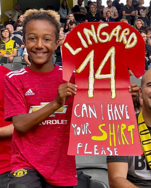 Young Boys vs MU 2-1: Wan-Bissaka nhận thẻ đỏ, MU thua sốc ảnh 5