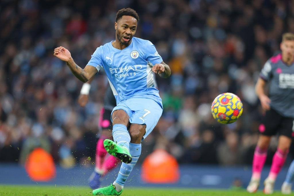 Sterling lấy lại phong độ với cú đúp bàn thắng Sterling lấy lại phong độ với cú đúp bàn thắng