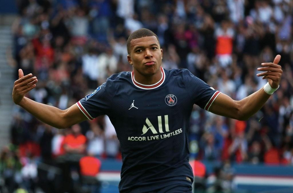 Mbappe vẫn chưa ký hợp đồng mới với Paris SG