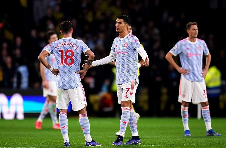 MU có màn trình diễn tệ hại trước Watford MU có màn trình diễn tệ hại trước Watford