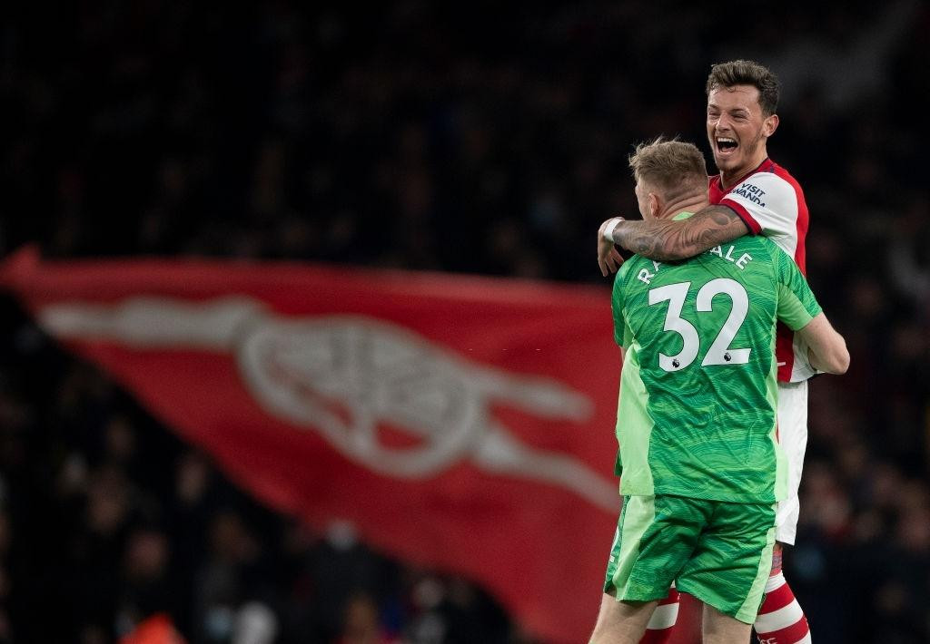 Arsenal đang bay cao cùng đội hình trẻ nhất giải Ngoại hạng Anh. Arsenal đang bay cao cùng đội hình trẻ nhất giải Ngoại hạng Anh.