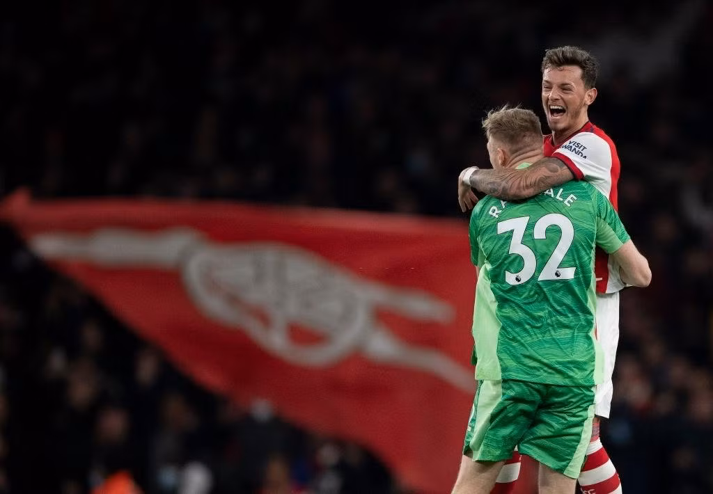 Arsenal đang bay cao cùng đội hình trẻ nhất giải Ngoại hạng Anh.