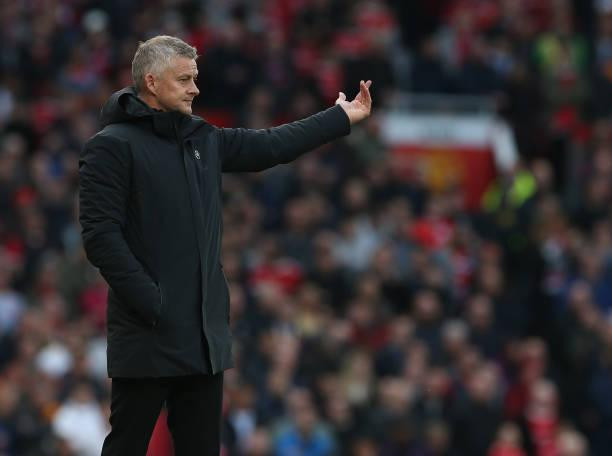 HLV Ole Solskjaer đang chịu áp lực rất lớn.