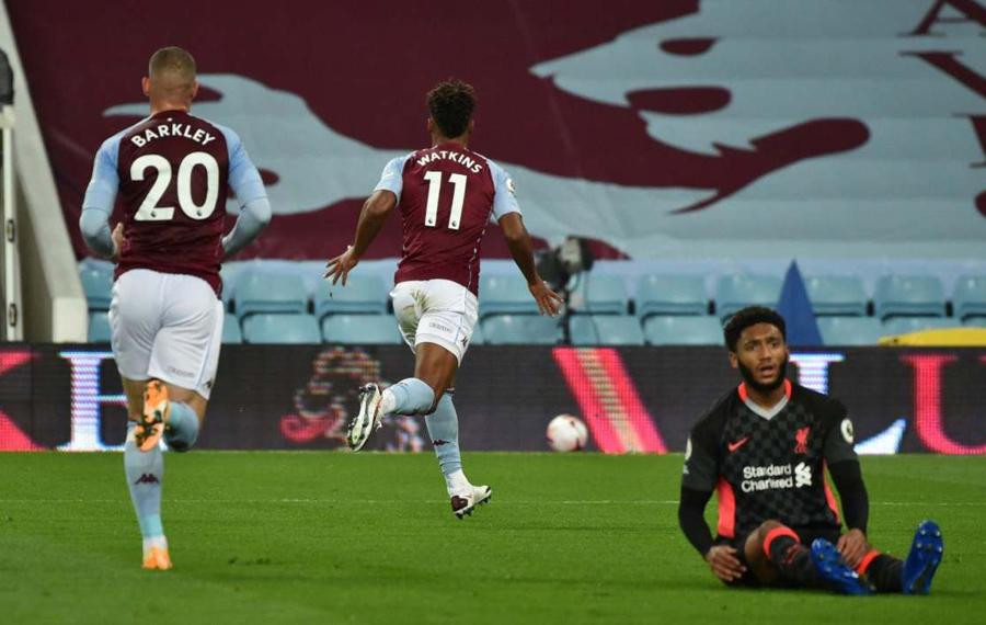 Liverpool từng bất ngờ để thua Aston Villa với tỉ số 2-7 ở lượt đi Liverpool từng bất ngờ để thua Aston Villa với tỉ số 2-7 ở lượt đi